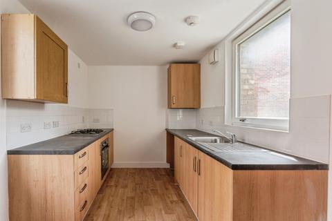 2 bedroom terraced house for sale, Queen Elizabeth Place, Tilbury