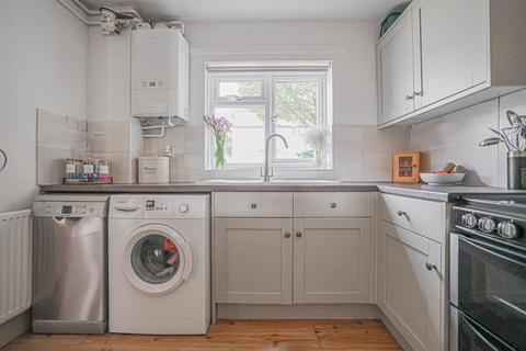 2 bedroom semi-detached house for sale, Johnson Court, Hemel Hempstead, HP3