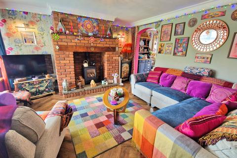 3 bedroom semi-detached house for sale, MAES YR HAF, NORTH CORNELLY, CF33 4EN
