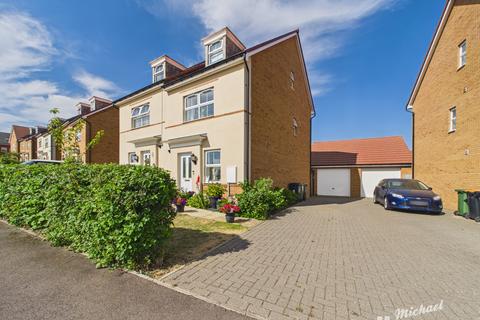 4 bedroom townhouse for sale, Leighton Buzzard LU7