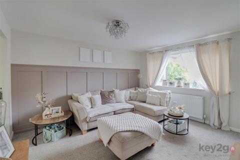 3 bedroom semi-detached house for sale, Roydfield Close, Waterthorpe, Sheffield, S20