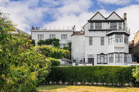 7 bedroom semi-detached house for sale, Chiswick Mall, London, W4