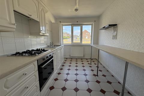 2 bedroom flat for sale, Burton Avenue, Monk Bretton, Barnsley