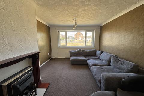 2 bedroom flat for sale, Burton Avenue, Monk Bretton, Barnsley