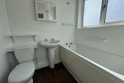 2 bedroom flat for sale, Burton Avenue, Monk Bretton, Barnsley