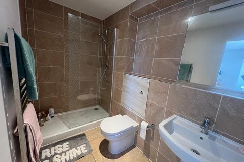 2 bedroom apartment to rent, Empire Way, CARDIFF