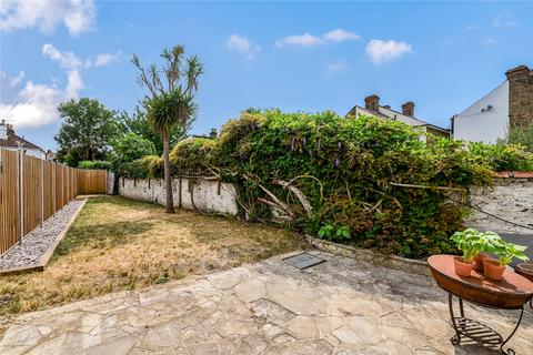 3 bedroom detached house for sale, Guildford Street, Surrey TW18