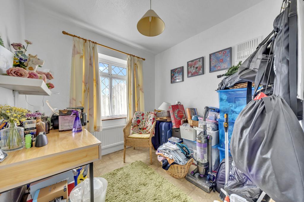 Walk-in wardrobe