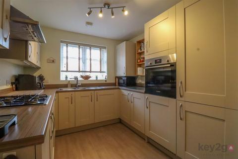 4 bedroom semi-detached house for sale, Redwood Lane, Mosborough, Sheffield, S20