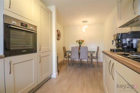 4 bedroom semi-detached house for sale, Redwood Lane, Mosborough, Sheffield, S20
