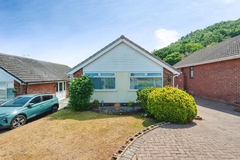 2 bedroom detached bungalow for sale, Cambridge Gardens, Helsby, Frodsham