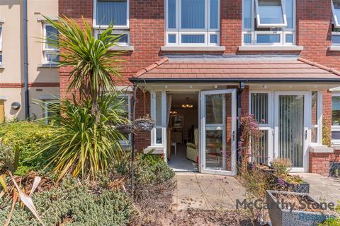 1 bedroom apartment for sale, Horton Mill Court, Hanbury Road, Droitwich, WR9 8GD
