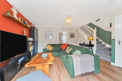 3 bedroom semi-detached house for sale, Sandstone Crescent, Thornliebank, Glasgow, Glasgow City, G46