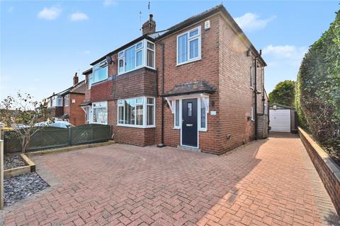 Manston Grove, Leeds, West Yorkshire