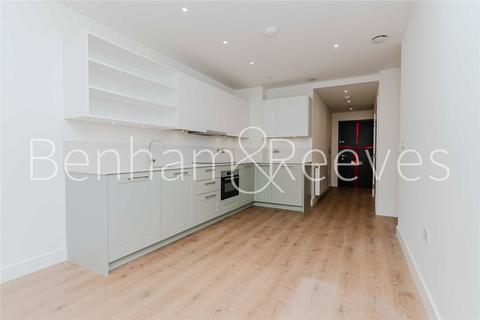 1 bedroom apartment to rent, Affinity View, London E16