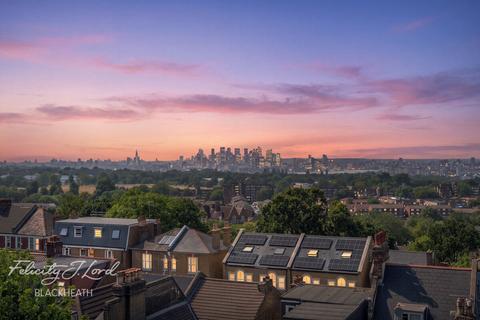 3 bedroom flat for sale, Eglinton Hill, Plumstead