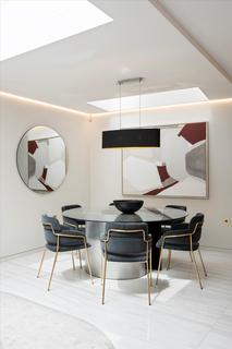 3 bedroom apartment for sale, South Molton Street, London W1K