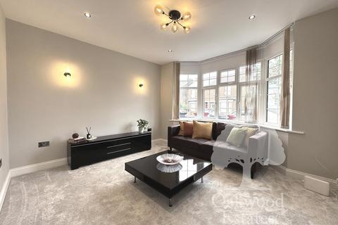 5 bedroom semi-detached house to rent, Kings Road, Slough SL1