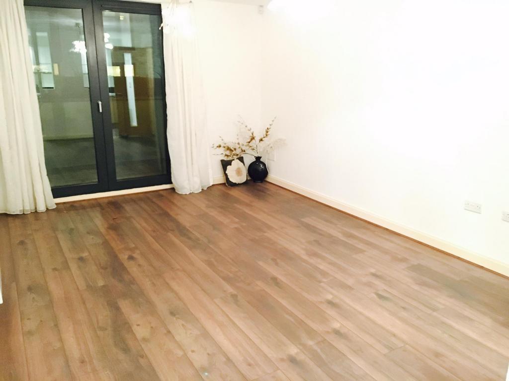 Apartment in Birmingham, Chinese Quarter, Digbeth - View 2