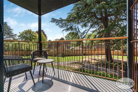 2 bedroom penthouse for sale, Shores Road, Horsell, Woking, Surrey, GU21