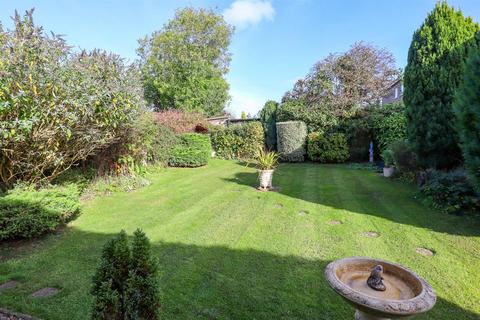 3 bedroom detached house for sale, Oval Close, North Luffenham LE15