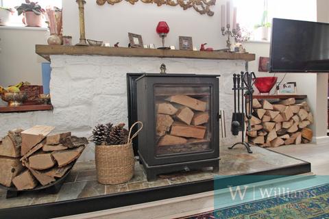 2 bedroom detached house for sale, Victoria Road, Newport, Isle of Wight