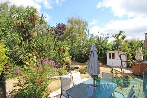 2 bedroom detached house for sale, Victoria Road, Newport, Isle of Wight