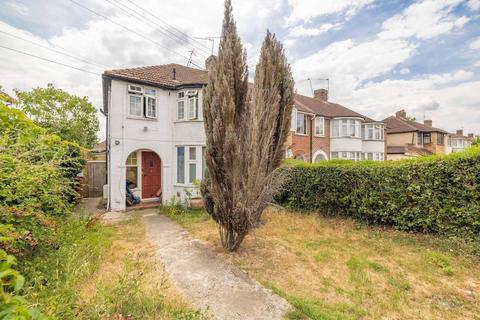 undefined, Cumberland Avenue, Slough SL2