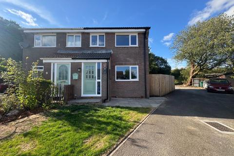 3 bedroom semi-detached house for sale, Chestnut Close, Rassau, Ebbw Vale
