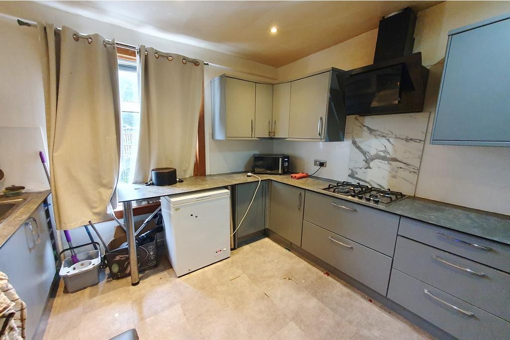 House in Glasgow - View 5