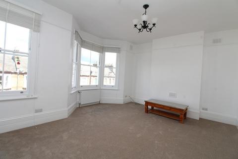 3 bedroom terraced house to rent, Arbuthnot Road, London SE14