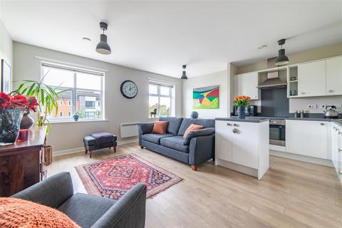 2 bedroom flat for sale, Havannah Drive, Five Mile Park, NE13
