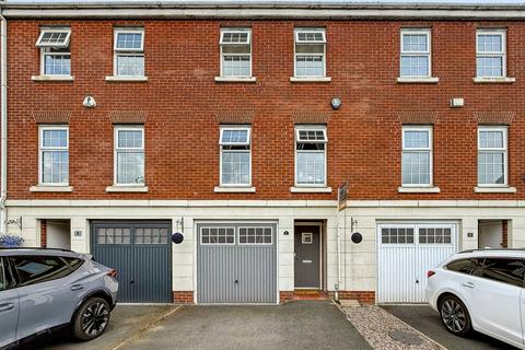 4 bedroom terraced house for sale, Hazel Pear Close, Horwich, BL6