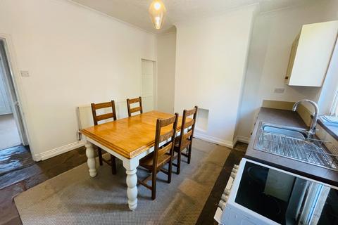 2 bedroom cottage for sale, Ben Bank Road, Silkstone Common, S75 4PD