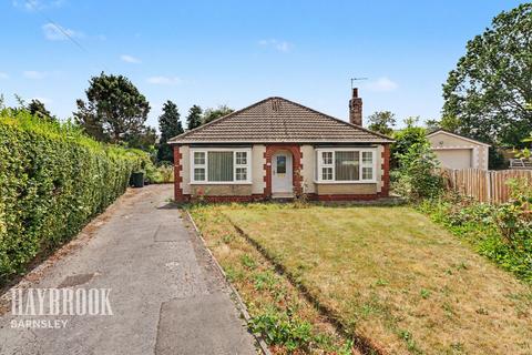 2 bedroom detached bungalow for sale, Park Avenue, Royston