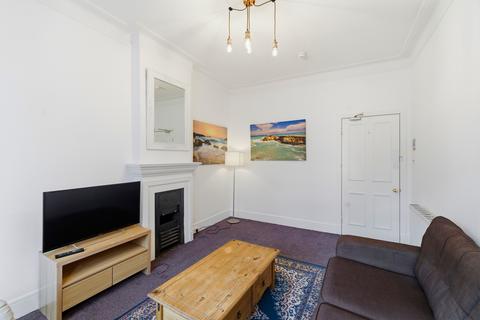 3 bedroom flat for sale, 2/1, 93 Nethergate, Dundee, DD1 4DH