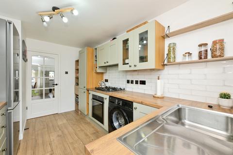 2 bedroom maisonette for sale, Perram Close, Broxbourne