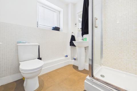 undefined, Suffolk Drive, Gloucester, Gloucestershire, GL1