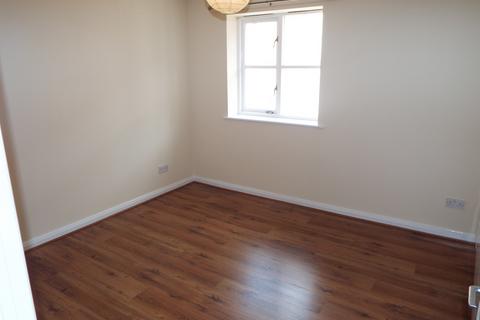 2 bedroom apartment to rent, Russell Quay, Gravesend, DA11