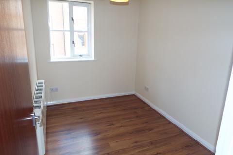 2 bedroom apartment to rent, Russell Quay, Gravesend, DA11