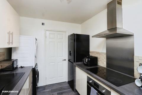 2 bedroom ground floor flat for sale, Richmond Farm Mews, Sheffield, S13