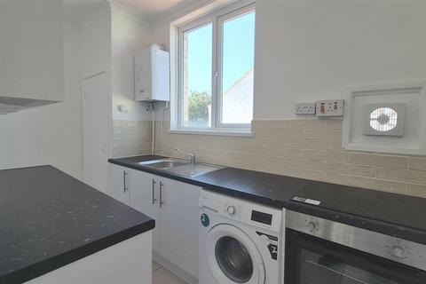 2 bed flat/apartment for rent in St Andrews Road, Southsea