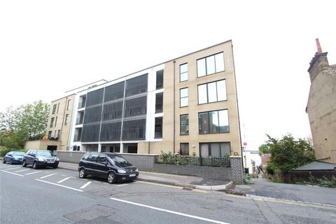 2 bedroom flat to rent, Clarendon Court, Gravesend DA12