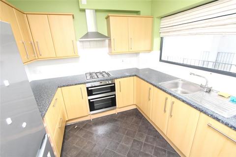 2 bedroom flat to rent, Clarendon Court, Gravesend DA12