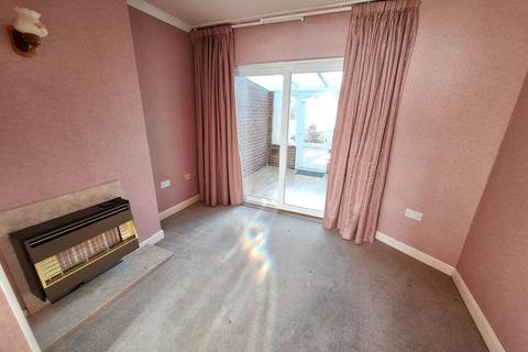 3 bedroom terraced house for sale, Chelveston Road, Coundon, Coventry, CV6 1PG