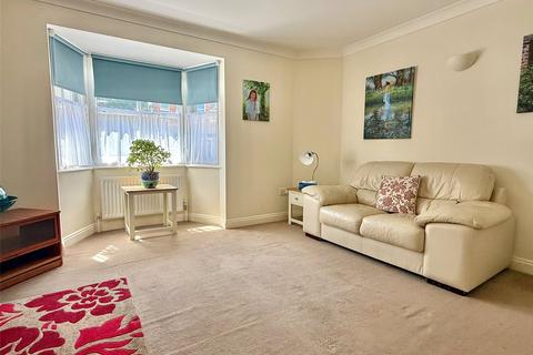 2 bedroom apartment for sale, High Street, Milford on Sea, Lymington, Hampshire, SO41