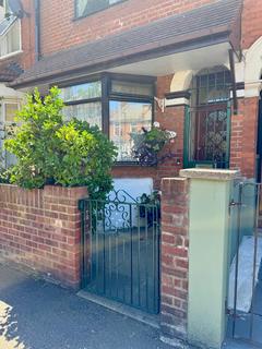 2 bedroom terraced house to rent, Welbeck Road, London E6