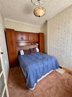 2 bedroom terraced house to rent, Welbeck Road, London E6