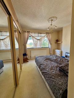 2 bedroom terraced house to rent, Welbeck Road, London E6