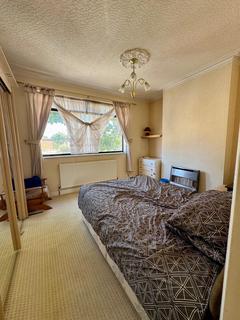 2 bedroom terraced house to rent, Welbeck Road, London E6